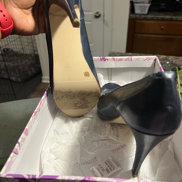 Blue heels - Picture 2 of 3